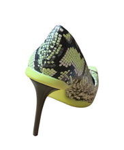 Load image into Gallery viewer, Jessica Simpson Snakeskin Neon Green Stiletto Heels Sz 7M
