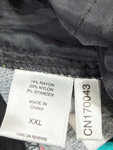 Load image into Gallery viewer, NY &amp; C Striped Shorts Sz XXL

