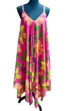 Load image into Gallery viewer, mlle gabrielle Floral Tent Dress Sz 2X
