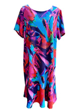Load image into Gallery viewer, violet b. Woman Abstract Dress Fit Sz 1X
