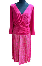 Load image into Gallery viewer, MELROSE Fuchsia Pink Lace Bottom Dress Sz 24W
