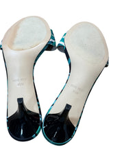 Load image into Gallery viewer, NINE WEST Kitten Heels Sz 9.5M
