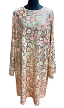 Load image into Gallery viewer, ON 34th Pink/Silver Floral Dress Sz 24W
