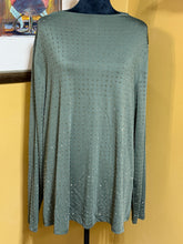 Load image into Gallery viewer, ELOQUII Olive Gold Stud Top Sz 26/28
