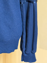 Load image into Gallery viewer, Belldini Lace Sleeve Sweater Sz XL
