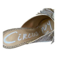 Load image into Gallery viewer, Circus NY by Sam Edelman Fiona Bow Mule Heels Sz 9
