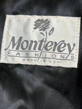 Load image into Gallery viewer, Monterey Fashions VTG Hunter Green Faux Fur Sz 22WT
