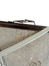 Load image into Gallery viewer, Liz Claiborne Vtg Rose Detail Clutch
