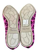 Load image into Gallery viewer, Skechers Air Cooled Memory Foam Flats Women’s Magenta Leopard Print Sz 9.5
